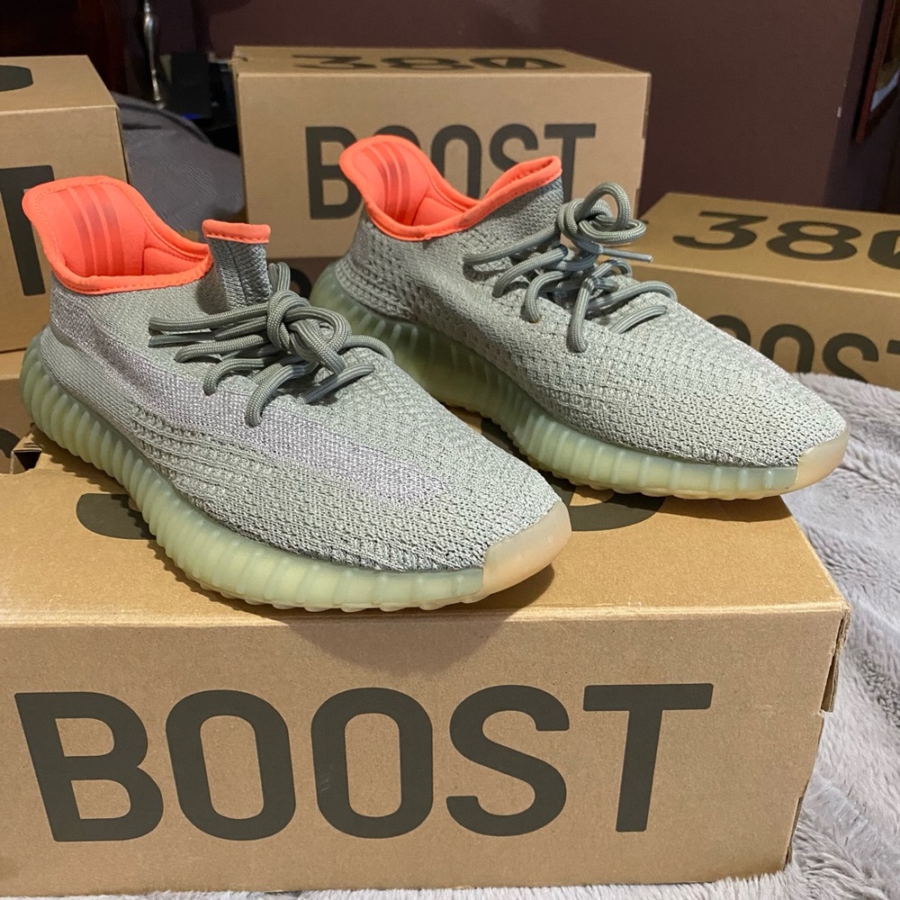 Adidas Yeezy 350 V2; Desert Sage; 9.5